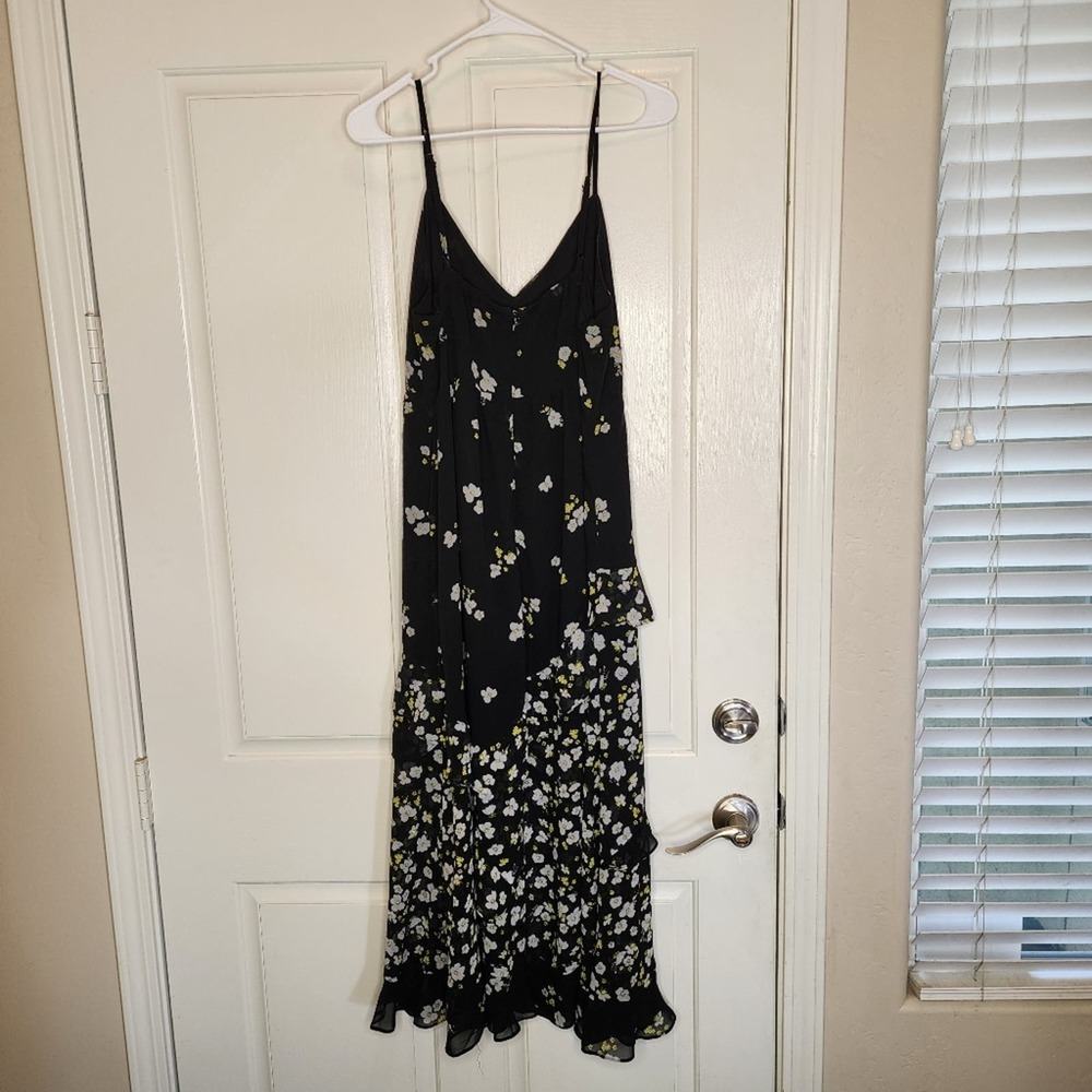 Bardot Ditzy Floral midi dress, black, size large/10, like new! - Picture 6 of 9
